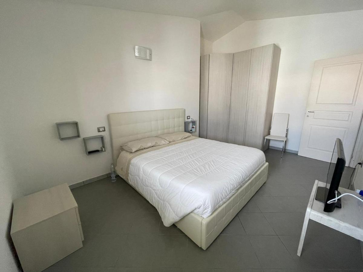 Mansarda San Pietro Apartment Валедория Екстериор снимка